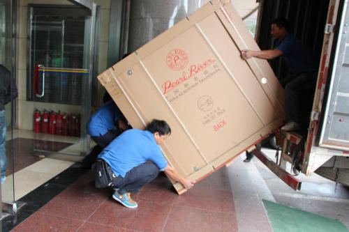 仁化钢琴贵重工艺品无忧运